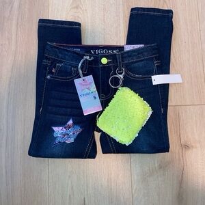 NWT Girl’s (5) Vigoss Adjustable Waistband Regular Rise Super Stretch Jeans.